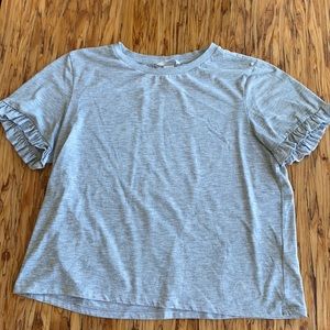 H&M ruffle sleeved shirt